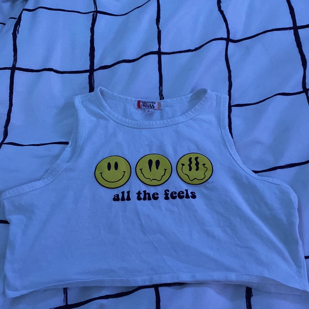 “All the feels” Smiley face Tank top (cropped)